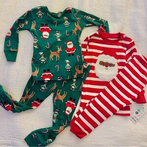 Set of 2 pajamas Carter's Green Red Holiday Christmas Santa Pajama 18 month baby